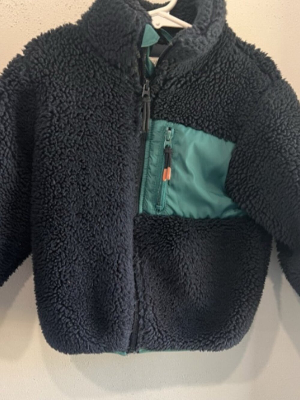 H & M  Boys Fleece Full Zip Jacket Size 3T / 4T Navy blue w/ teal blue pocket